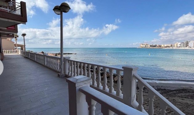 Resale - Apartamento - Torrevieja - Playa de los Locos