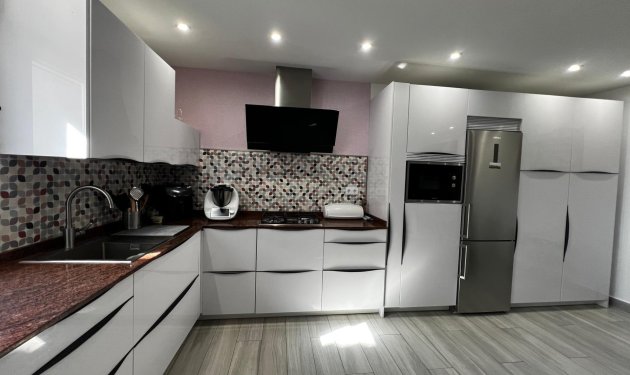Resale - Chalet - Las bayas - Las Bayas-Asprillas
