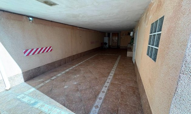 Resale - Townhouse - Torrevieja - Orihuela costa