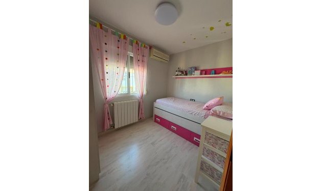 Resale - Townhouse - Torrevieja - Orihuela costa