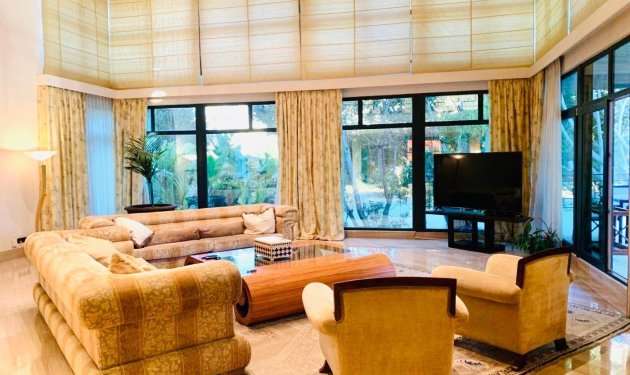 Resale - Chalet - Alicante - Playa de San Juan