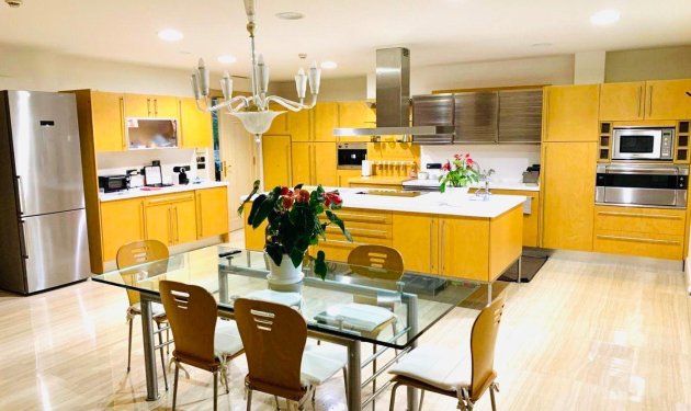 Resale - Chalet - Alicante - Playa de San Juan
