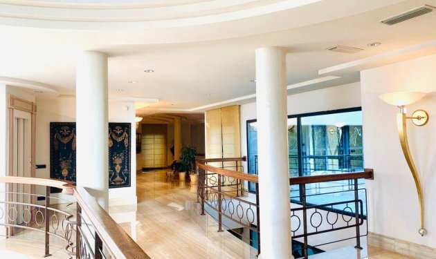 Resale - Chalet - Alicante - Playa de San Juan