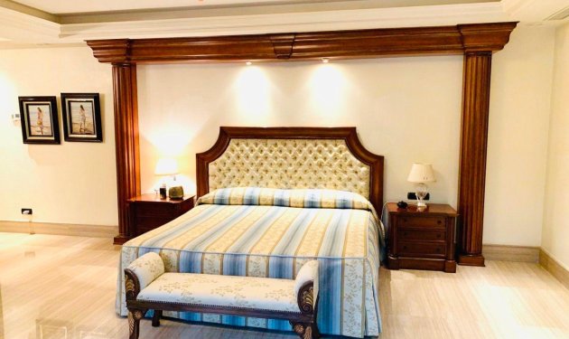 Resale - Chalet - Alicante - Playa de San Juan