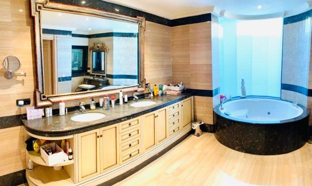 Resale - Chalet - Alicante - Playa de San Juan