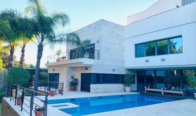 Resale - Chalet - Alicante - Playa de San Juan
