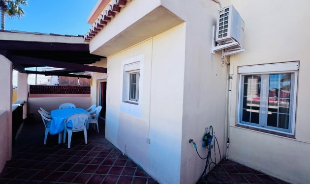 Resale - Chalet - Gran alacant - Avda. noruega