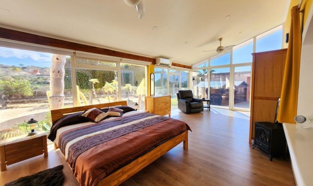 Resale - Chalet - Jacarilla