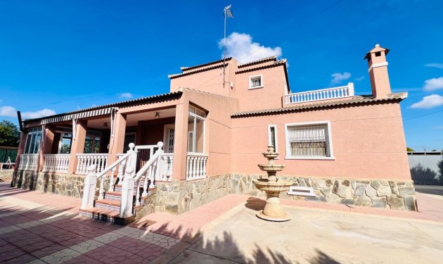 Resale - Chalet - Elche Pedanías - La Hoya-Daimes-El Derramador