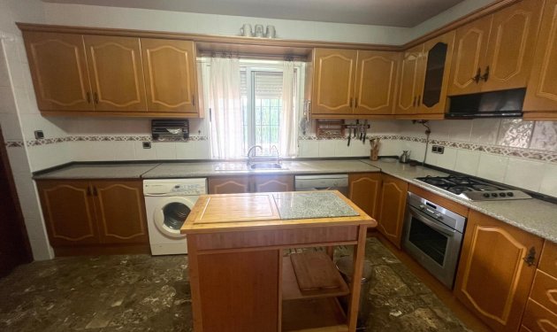 Resale - Chalet - Elche Pedanías - La Hoya-Daimes-El Derramador