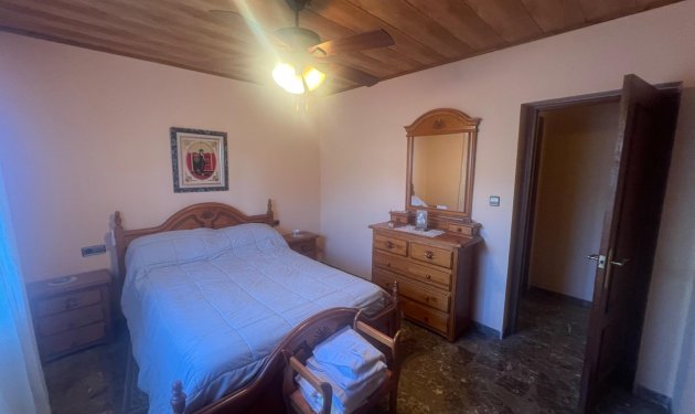 Resale - Chalet - Elche Pedanías - La Hoya-Daimes-El Derramador