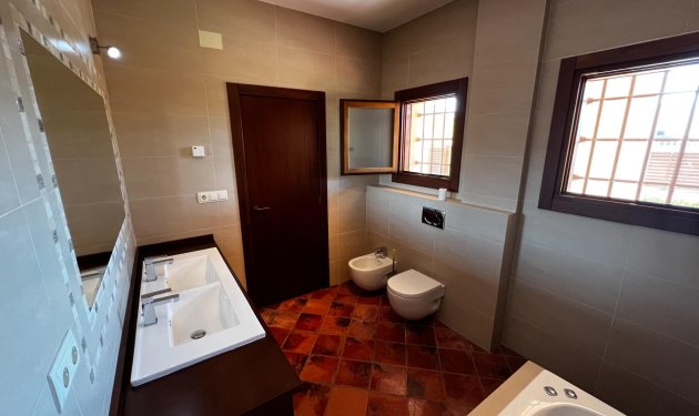 Resale - Chalet - Elche Pedanías - Valverde