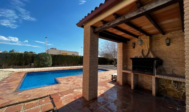 Resale - Chalet - Elche Pedanías - Valverde