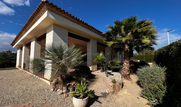 Resale - Chalet - Elche Pedanías - Valverde