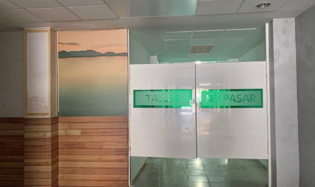 Resale - Local comercial - Elche - Sector Quinto
