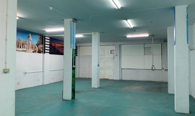 Resale - Local comercial - Elche - Sector Quinto
