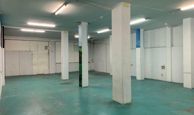 Resale - Local comercial - Elche - Sector Quinto
