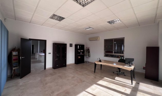 Long Term Rental - Nave industrial - Elche Pedanías - Jubalcoi-Saladas