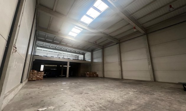 Resale - Nave industrial - Elche Pedanías - Poligono torrellano