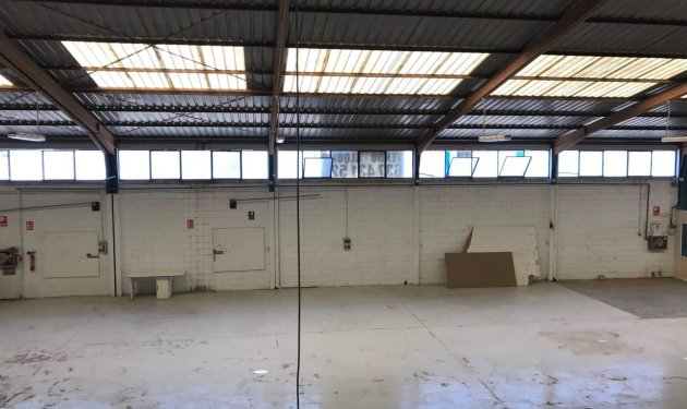 Resale - Nave industrial - Alicante - Ciudad de Asís - Font-Calent - El Bacarot