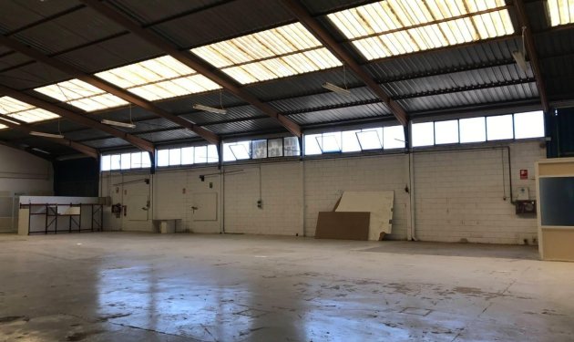 Resale - Nave industrial - Alicante - Ciudad de Asís - Font-Calent - El Bacarot