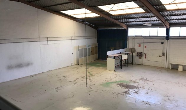 Resale - Nave industrial - Alicante - Ciudad de Asís - Font-Calent - El Bacarot
