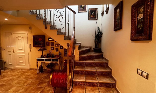 Resale - Chalet - Torrellano
