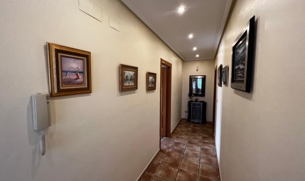 Resale - Chalet - Torrellano