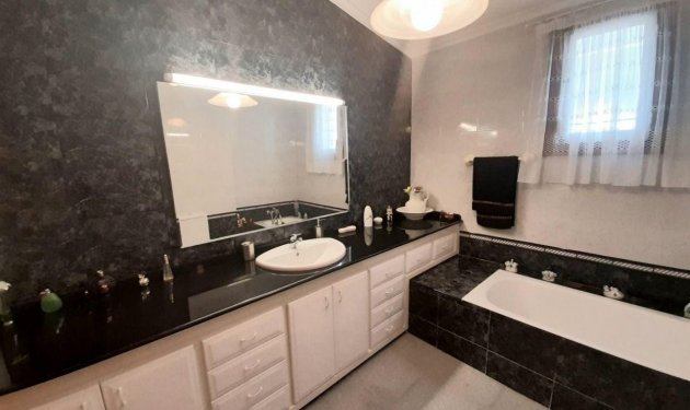 Resale - Chalet - Elche - La Galia-Bonavista