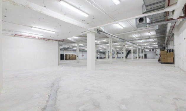 Resale - Nave industrial - Elche Pedanías - Jubalcoi-Saladas