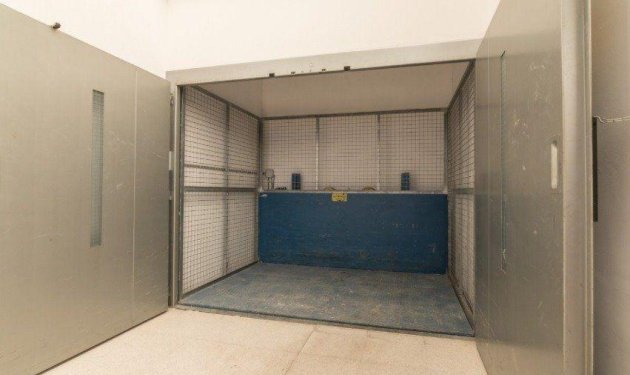 Resale - Nave industrial - Elche Pedanías - Jubalcoi-Saladas