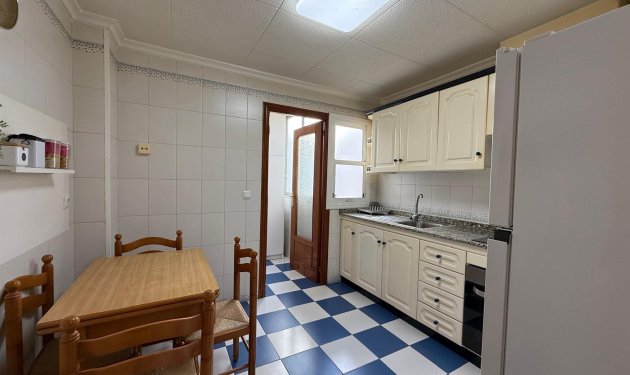 Long Term Rental - Piso - Elche - Centro
