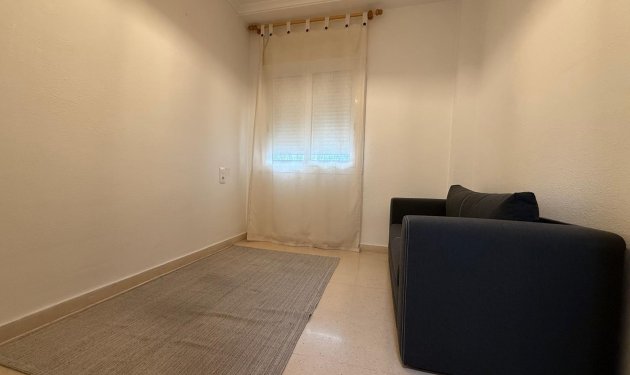 Long Term Rental - Piso - Elche - Centro