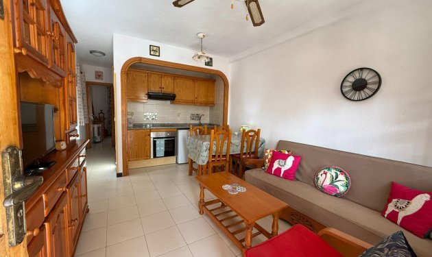 Resale - Bungalow - Torrevieja - Torreblanca