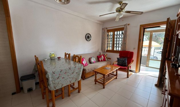 Resale - Bungalow - Torrevieja - Torreblanca