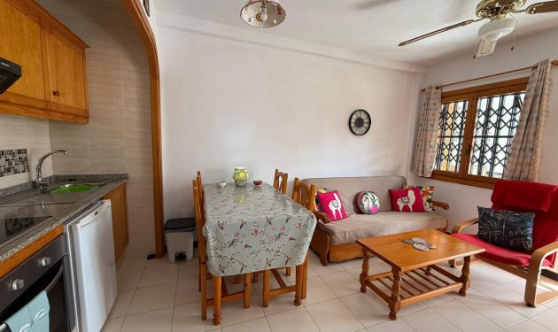Resale - Bungalow - Torrevieja - Torreblanca