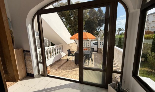 Resale - Bungalow - Torrevieja - Torreblanca