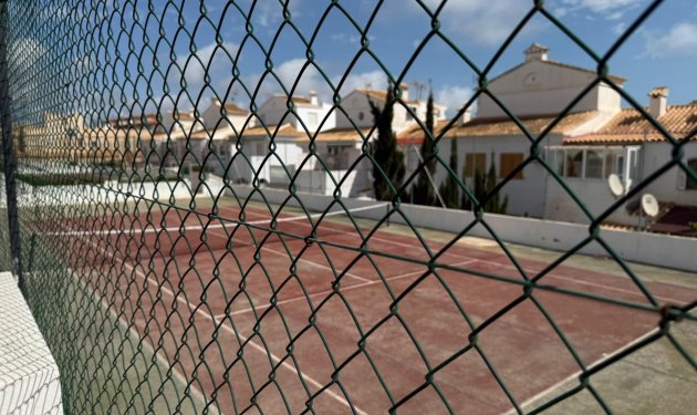 Resale - Bungalow - Torrevieja - Torreblanca