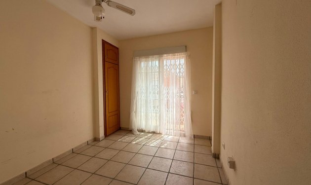 Resale - Chalet - Orihuela Costa - Playa Flamenca