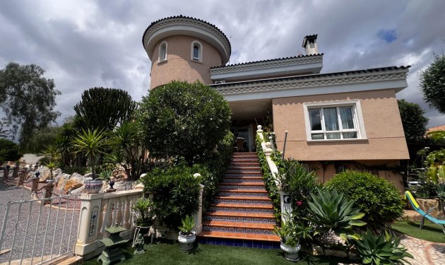 Resale - Chalet - Alicante - Costa blanca