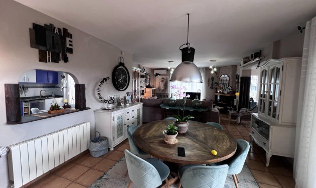 Resale - Chalet - Alicante - Costa blanca