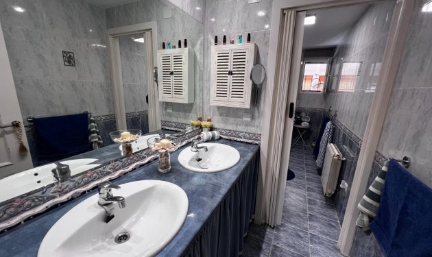 Resale - Chalet - Alicante - Costa blanca