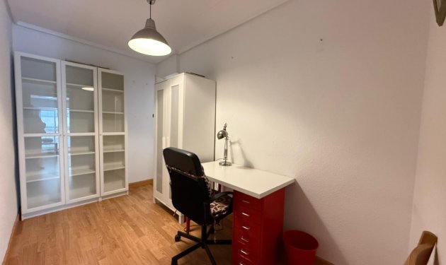 Resale - Piso - Elche - Torreta - Portalada