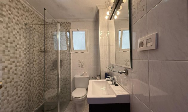 Resale - Piso - Elche - Torreta - Portalada