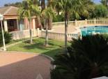Resale - Chalet - Valverde (Alicante) - Valverde