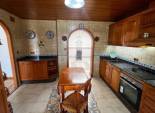 Resale - Chalet - Valverde (Alicante) - Valverde
