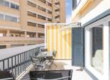 Resale - Bungalow - Arenales del Sol - Zona paseo maritimo