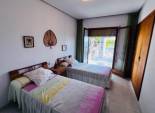 Resale - Chalet - Santa Pola - Santiago bernabeu