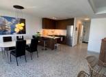 Resale - Apartamento - Torrevieja - Playa de los Locos