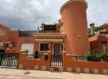 Resale - Chalet - Orihuela Costa - Playa Flamenca